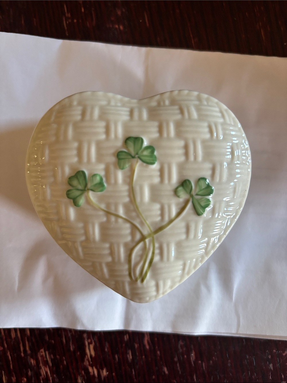 Belleek Cream Heart-Shaped Trinket Box with Brown Logo Marking
